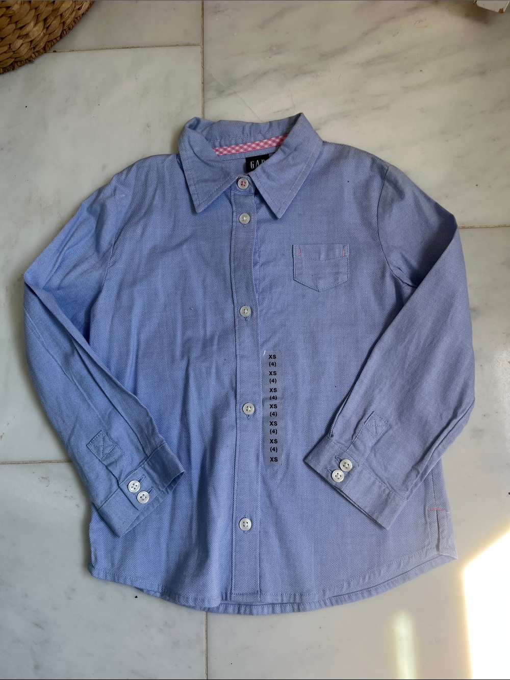 GAP Girls Light Blue Long-Sleeve Button-Down Shirt, 4